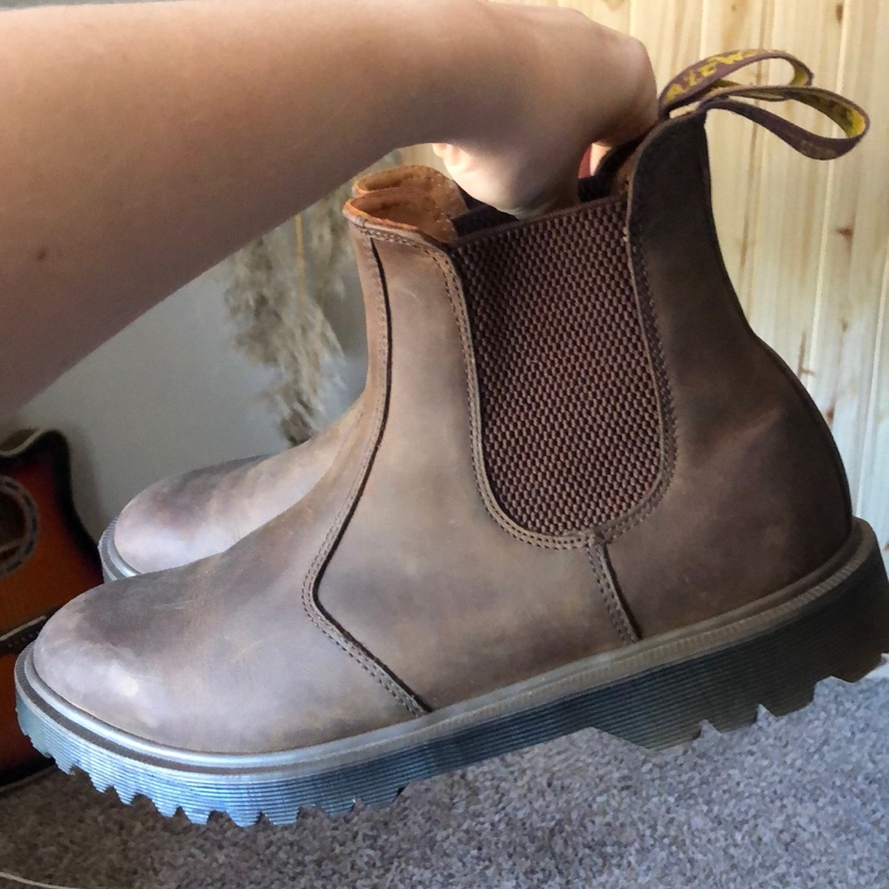 Men’s NEW Dr. Martens 2976 Chelsea Boot